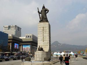 Skwer Gwanghwamun Seul admirał Yi Sun-sin pomnik