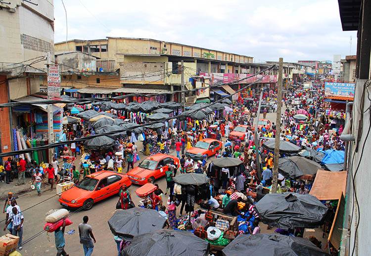 Abidżan targ Wybrzeże Kości Słoniowej ciekawostki atrakcje