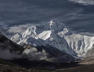 Himalaje ofiary tragedia cmentarz Mount Everest cmentarzysko