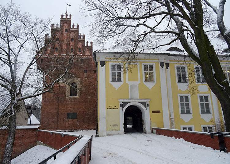 Muzeum Warmii I Mazur W Olsztynie Atrakcje Zabytki - Sadurski.com