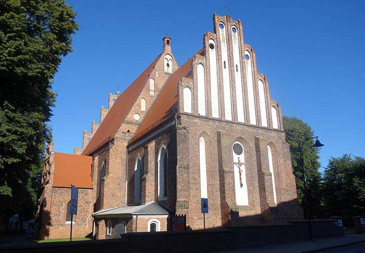 kościół Podwyższenia w Kole ul. Mickiewicza