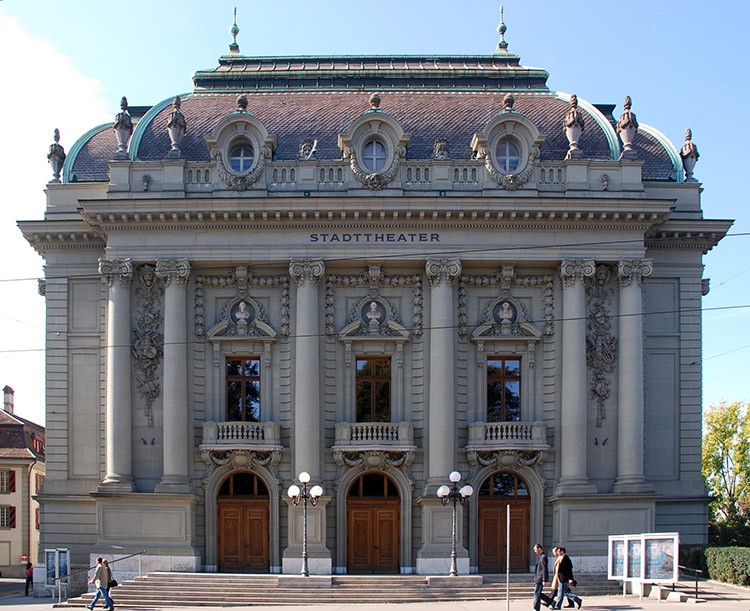 Stadttheater Teatr Miejski Berno Szwajcaria ciekawostki atrakcje miasto