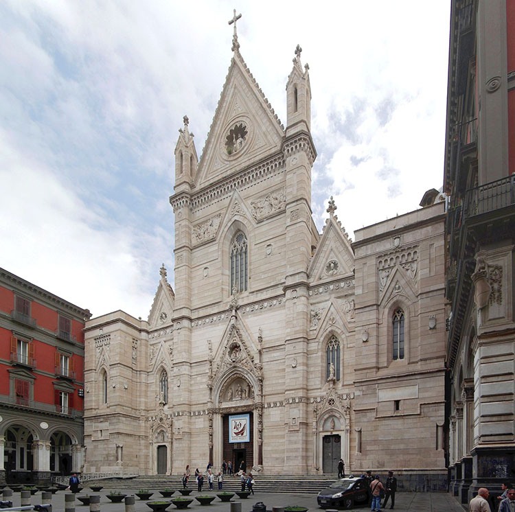 Duomo katedra św. Januarego Neapol ciekawostki atrakcje zabytki Włochy Napoli