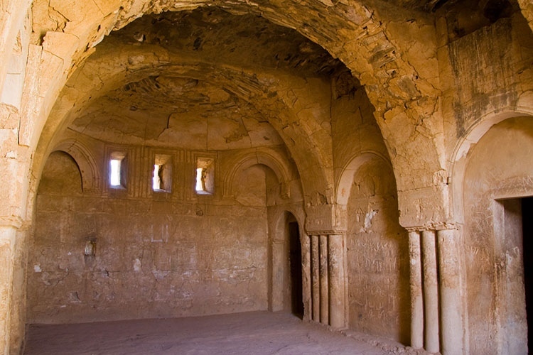 Kasr al Charana Jordania zabytki ciekawostki atrakcje zamek pustynia