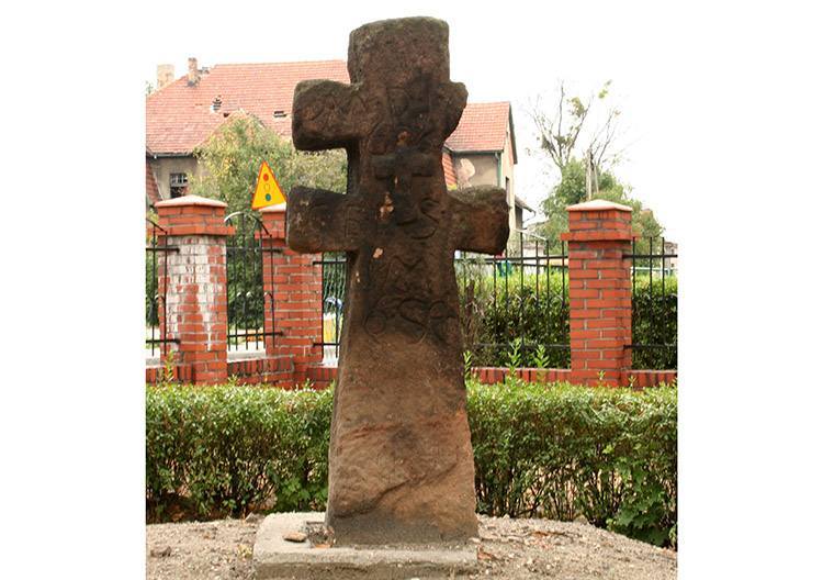 krzyż pokutny Redułtowy ciekawostki atrakcje zabytki