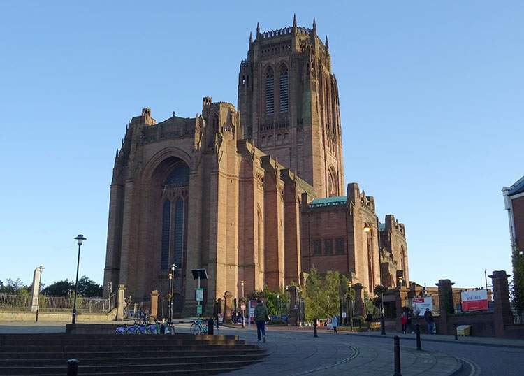katedra Anglia Liverpool ciekawostki zabytki atrakcje