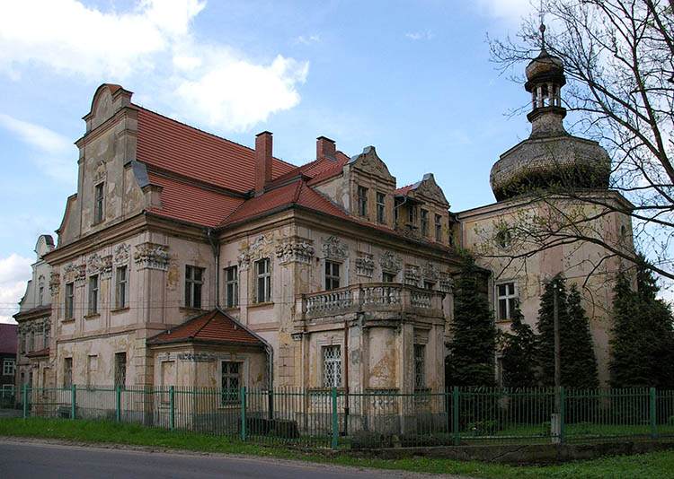 Turawa pałac województwo opolskie ciekawostki zabytki