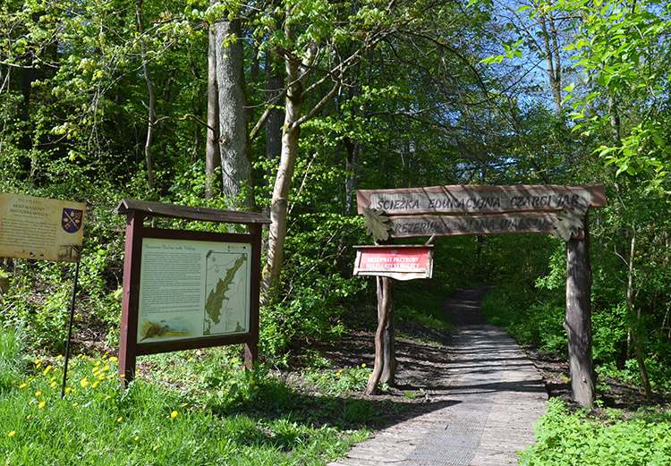las Czarci Jar ścieżka edukacyjna Pieniężno ciekawostki atrakcje