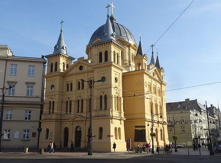 Kościół Zesłania Ducha Świętego Łódź ciekawostki zabytki
