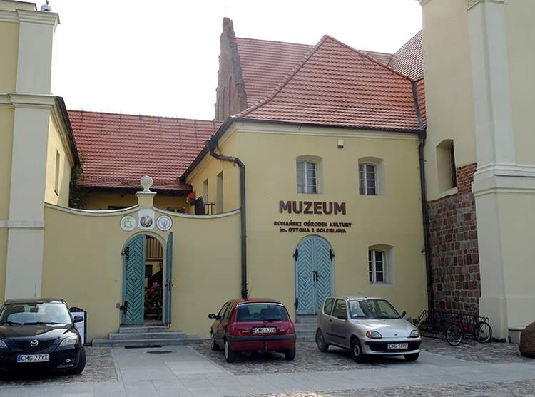 Muzeum Ottona i Bolesława Strzelno atrakcje