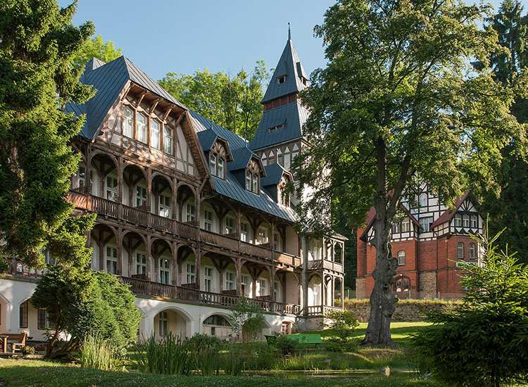 wieś Międzygórze sanatorium Gigant