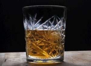 szklanka historia whisky ciekawostki whiskey