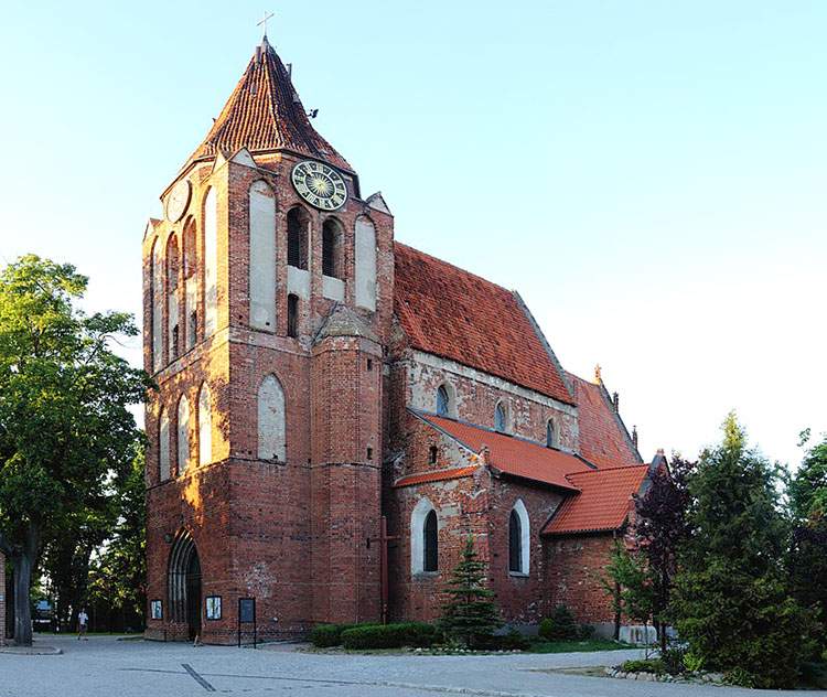Kościół Podwyższenia Pruszcz Gdański ciekawostki zabytki