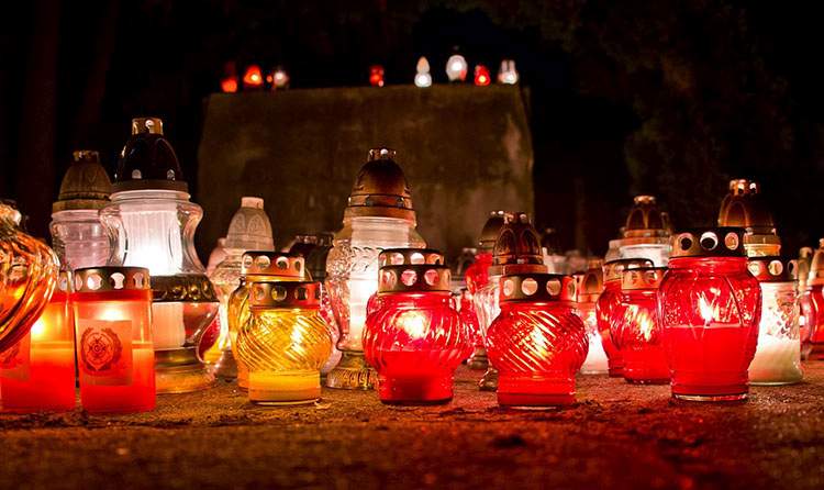 znicze nagrobne ciekawostki o zniczach nagrobnych cmentarnych