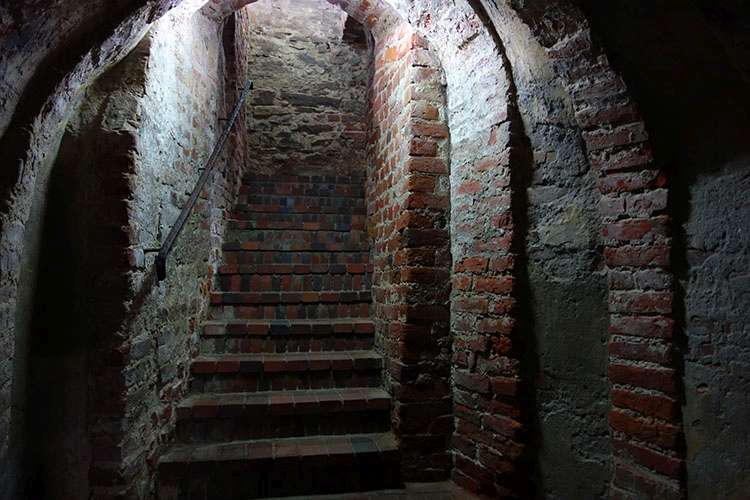 Podziemna Trasa Turystyczna w Sandomierzu