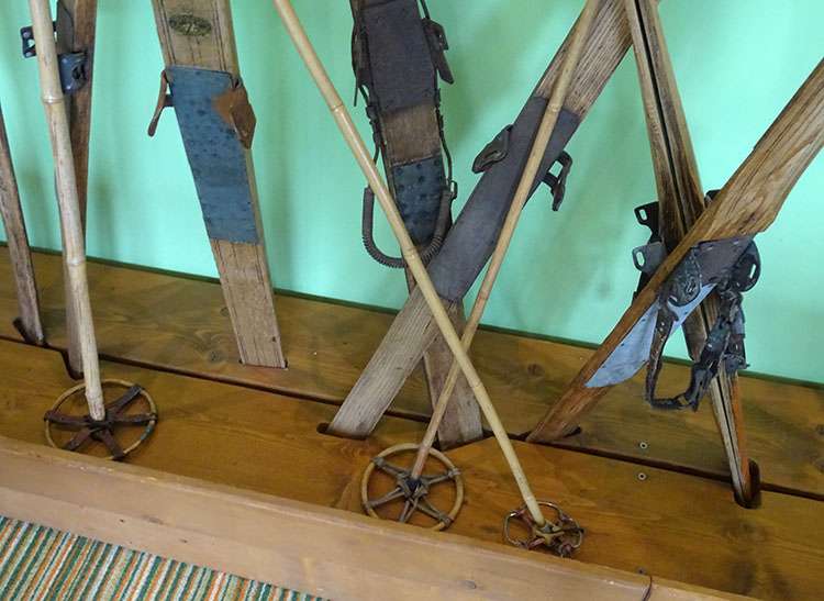 zabytkowe narty narciarstwo