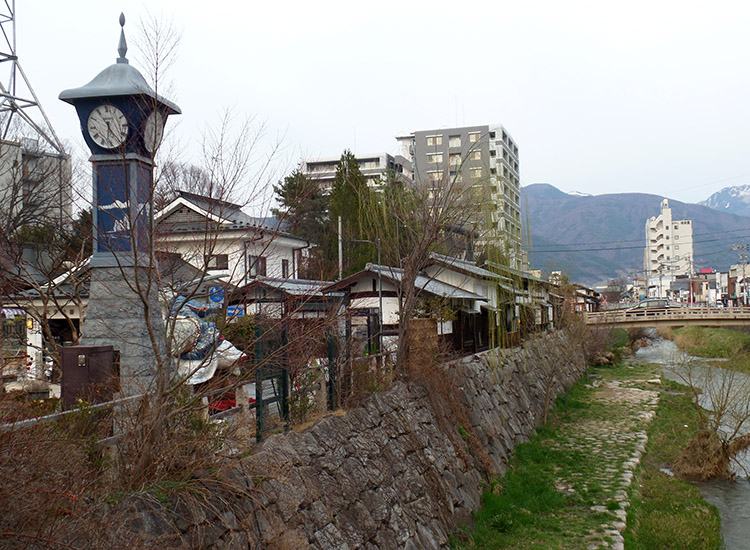 stacja kolejowa miasto Matsumoto Japonia świątynia Japan
