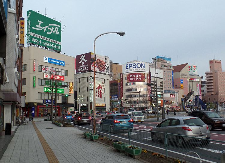 stacja kolejowa miasto Matsumoto Japonia świątynia Japan