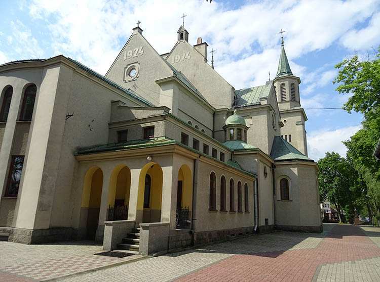 kościół Matki Boskiej Częstochowskiej Wołomin ciekawostki zabytki atrakcje