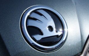 samochód Škoda logo Škody