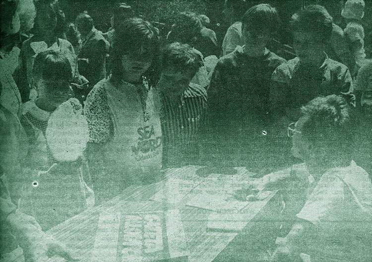 Kielce satyryk autografy publiczność karykatury piłkarzy